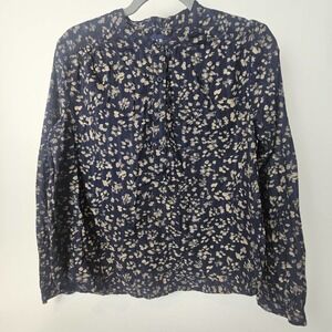 Womens sz S, Quarter button blouse, GAP NWOT